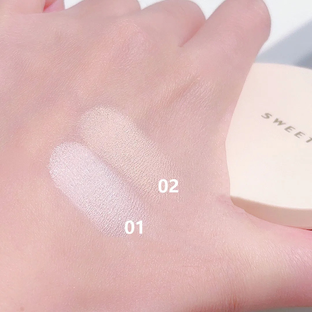Korean Matte Pressed Powder – Oil Control & Brightening